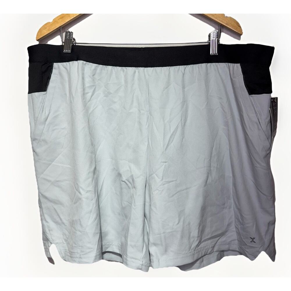 Xersion Training Shorts Men’s XXL Pearl Silver Quick-Dri Stretch NWT $40